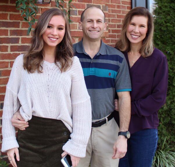 Photo of Home Inspector & Owner Todd Thuss with his wife and daughter.